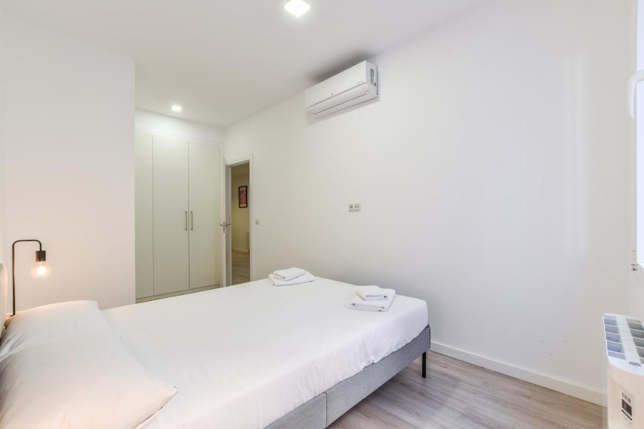Apartamentos En Madrid Rio Exterior foto