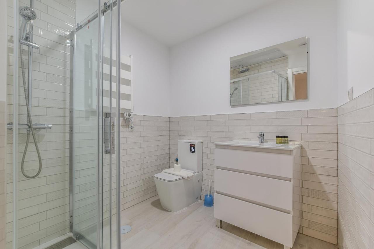 Apartamentos En Madrid Rio Exterior foto
